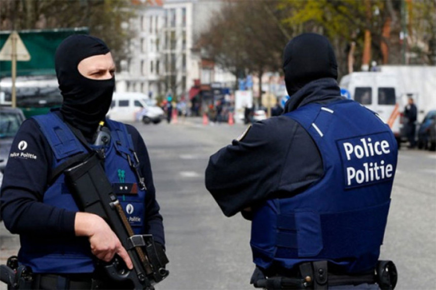 Белгија: Разнио се бомбом на терену