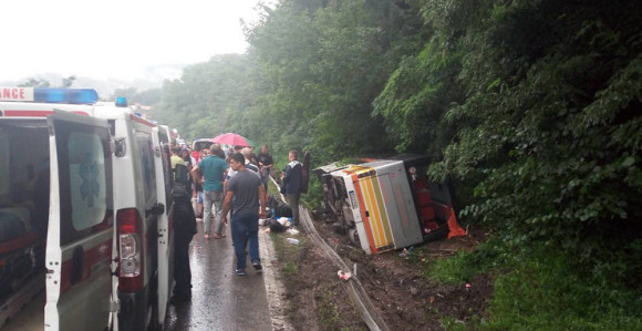 U nezgodi više od 20 povrijeđenih 