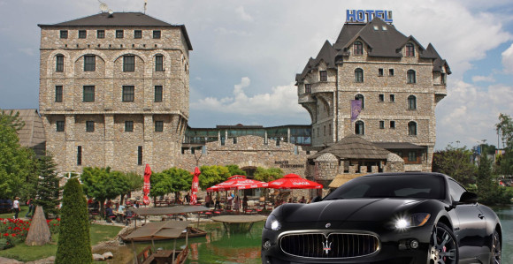 Lažno prijavila krađu službenog "maseratija"