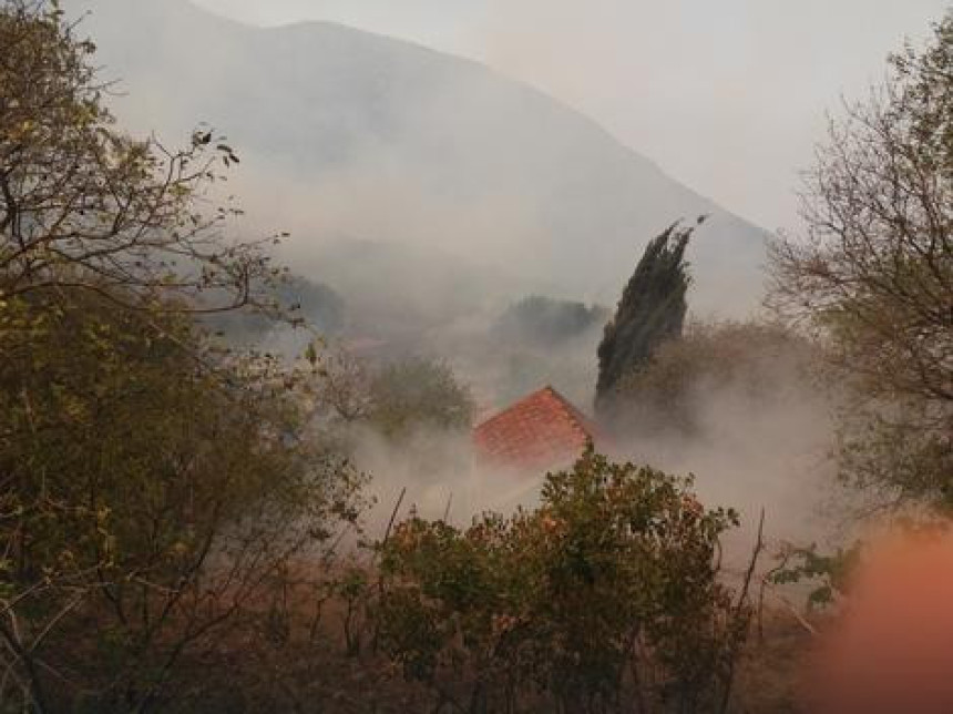 I dalje požari oko Trebinja
