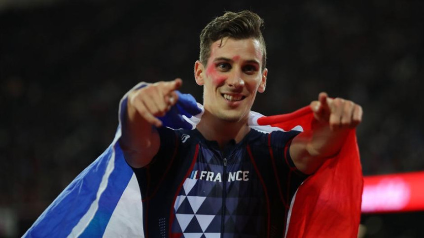 Lažni fanovi teže povrijedili svjetskog prvaka!