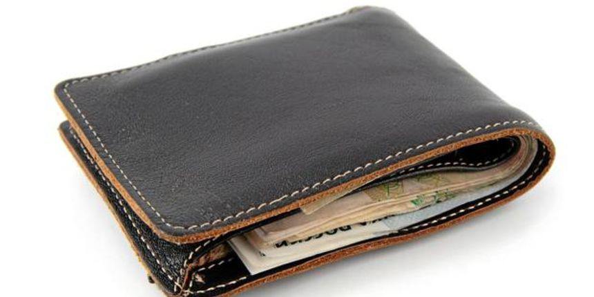 Starcu ukrali novčanik i pare