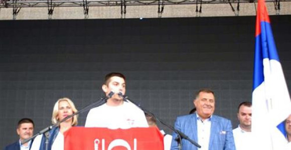 Željka igra kako Dodik svira