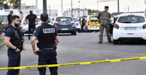 Napad kod Liona: Nožem ubijen mladić, ima povrijeđenih