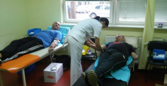 Srbac: I djecu uče humanim djelima