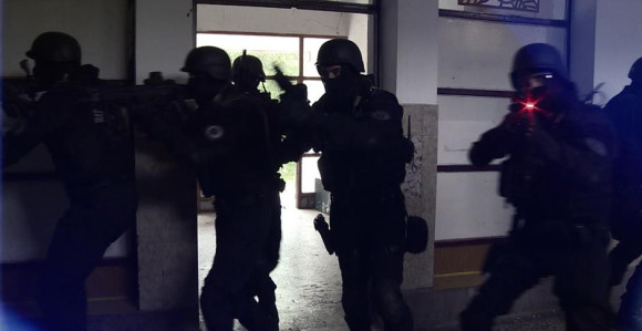 СИПА ухапсила 10 лица због ратних злочина