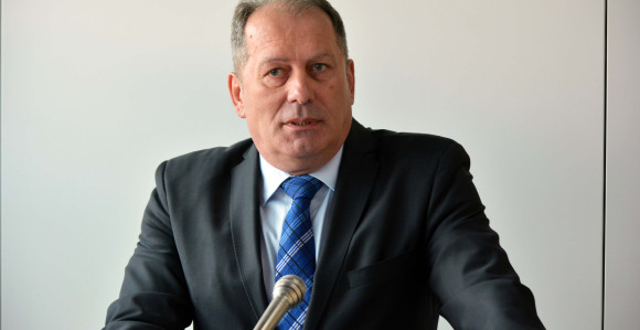 Мектић: Контактирале су нас службе из Србије