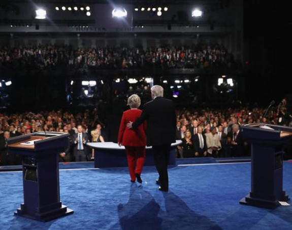 Истраживање: Хилари и Трамп изједначени