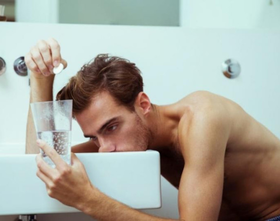 Za pijane: Otvoren prvi bar za mamurluk