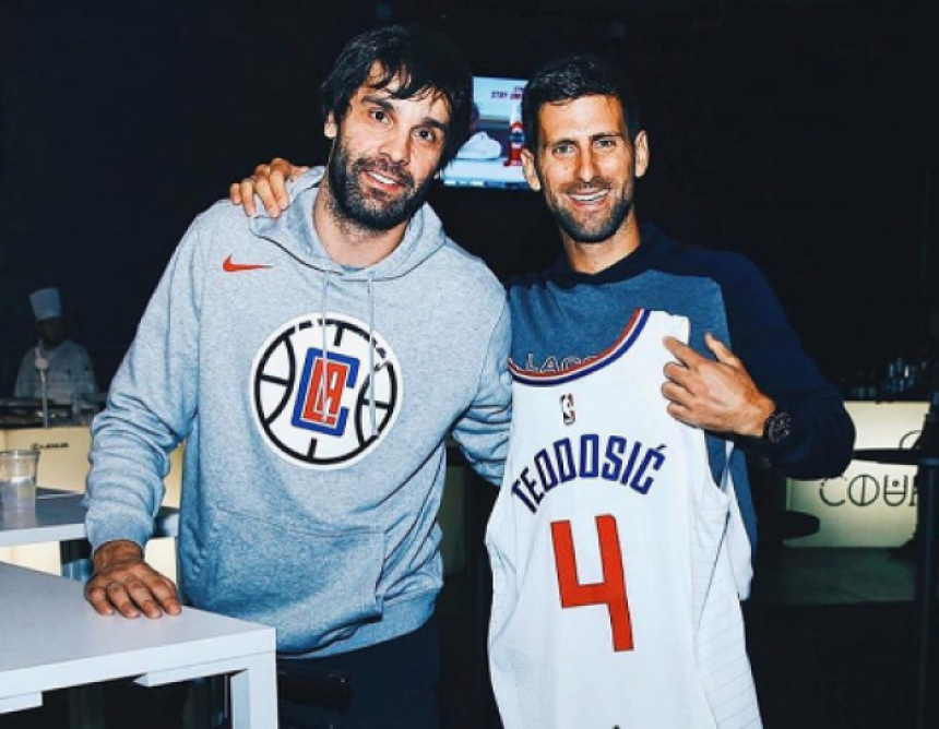 Новак у Л.А. - дрес од Теа, фотка са Каријем!