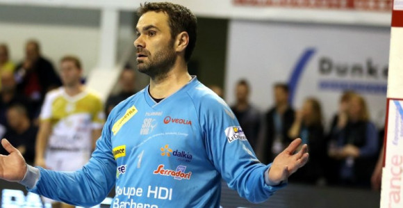 Srpski rukometaš doživeo srčani udar na treningu!