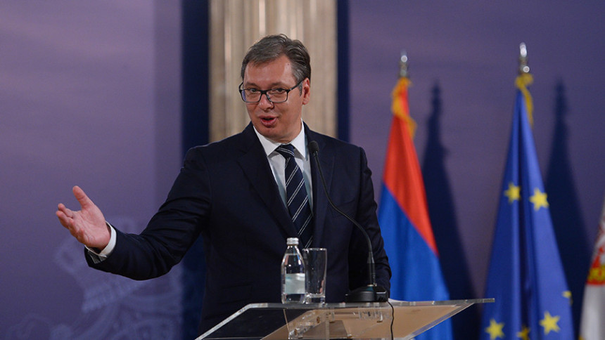 Vučić: Sve vrijeme tražim kompromis