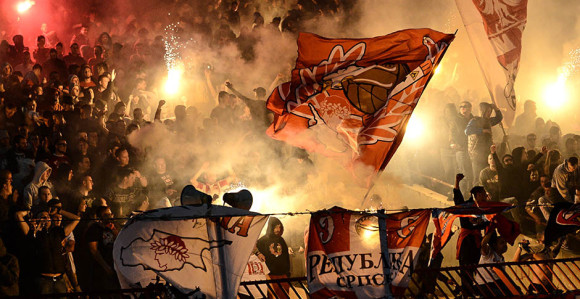 "Gdje je škola za 'vođu navijača'?!"