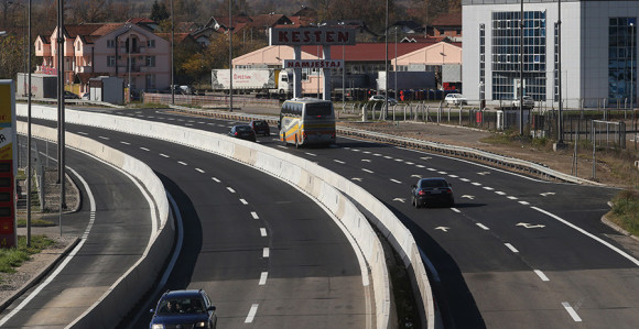 Vozači odahnuli, uklonjene kućice