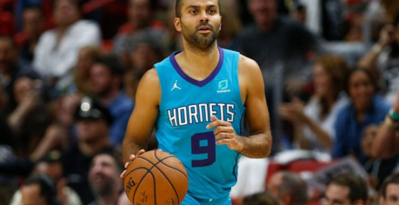 Toni Parker tek sedmi igrač van SAD sa 19.000 poena!