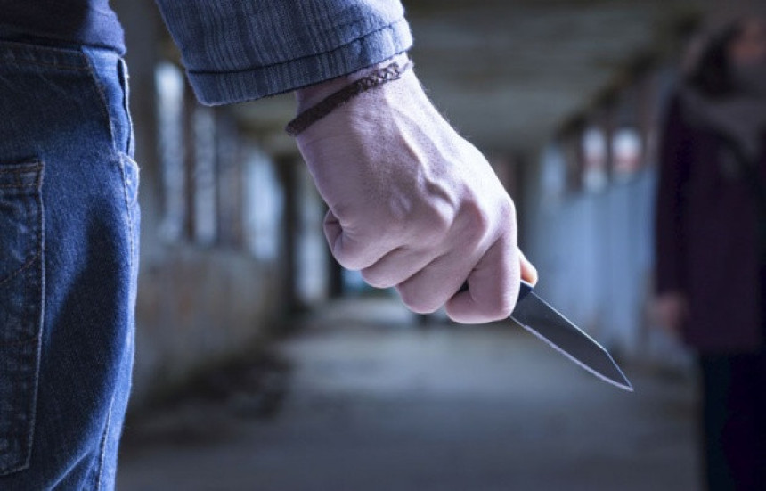 Pijani napadač upao u vrtić i ubio dijete