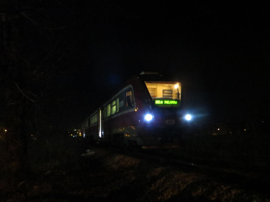 Muškarac stradao kada je na njega naletio voz