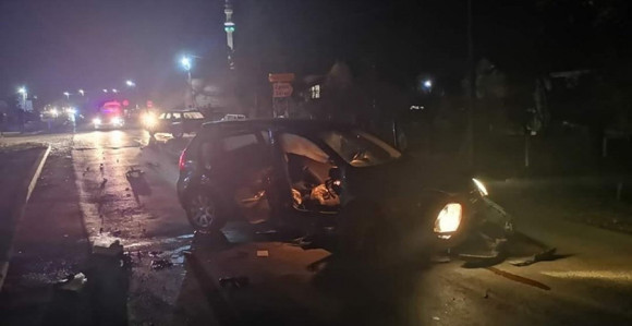 Sudarila se 4 automobila-teško povrijeđen mladić