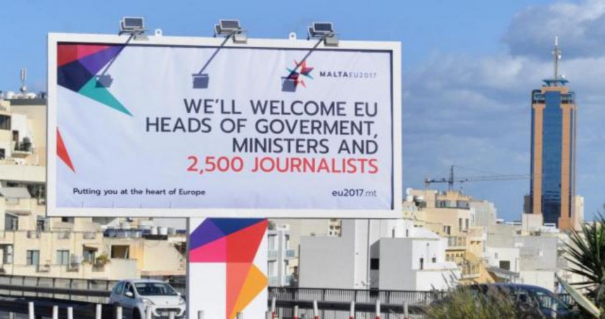 Грешка на промотивном билборду у Малти