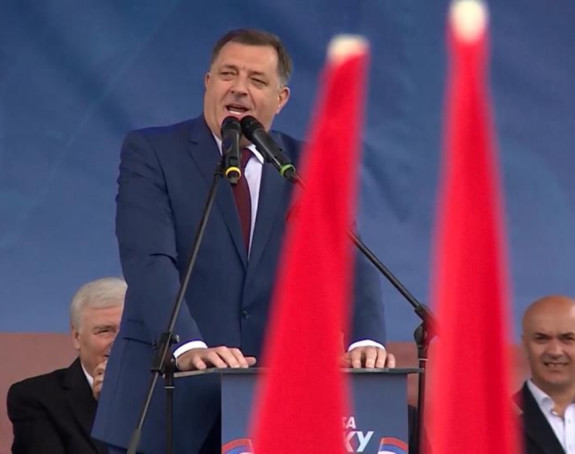 Političari su nas uveseljavali...