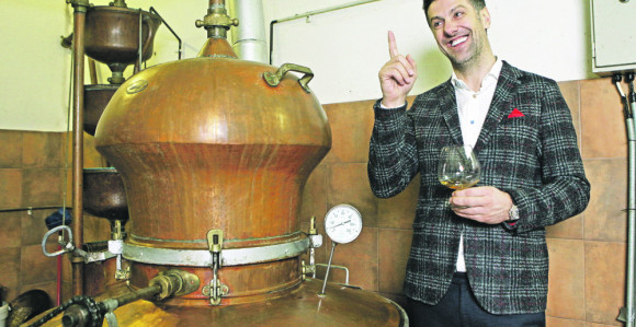 Savjeti selektora Krstajića: Kuvanje rakije je grijeh!